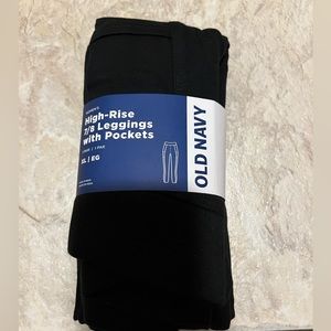NWT old navy pocket leggings - black XL